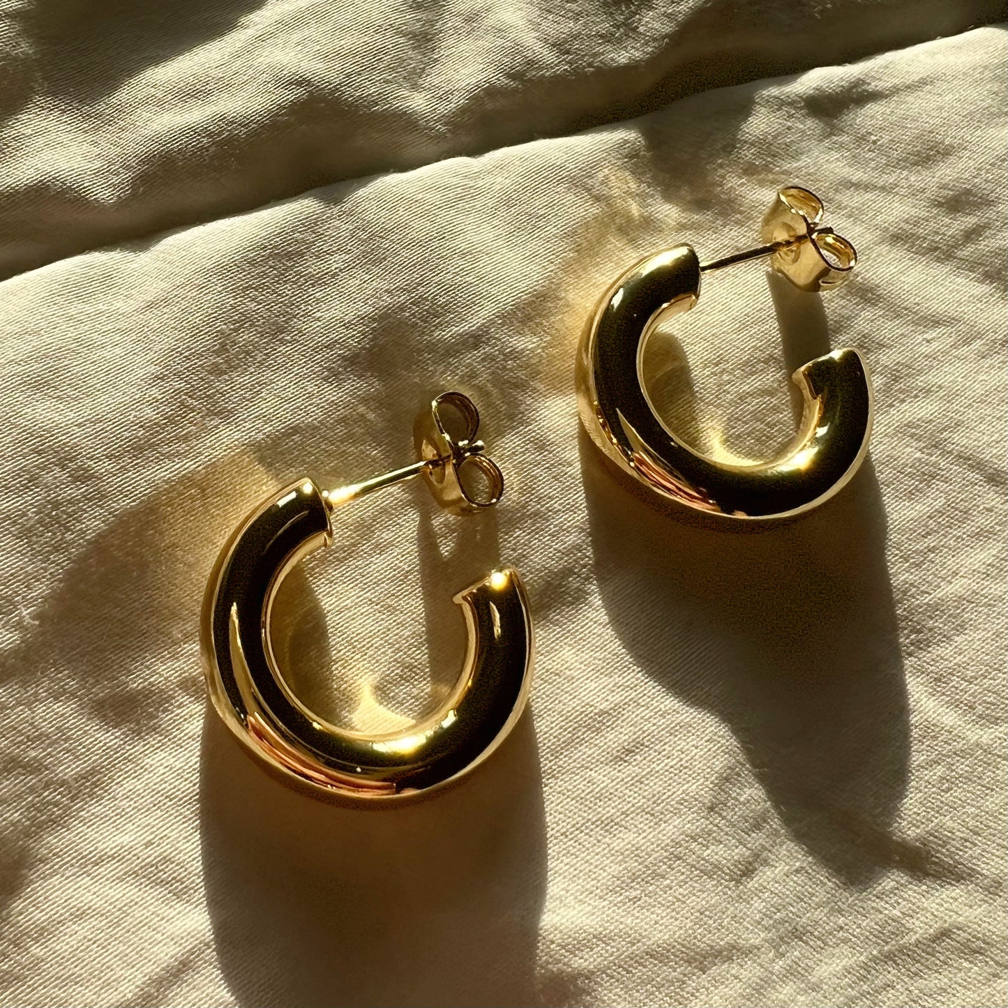 Round Edge Hoops